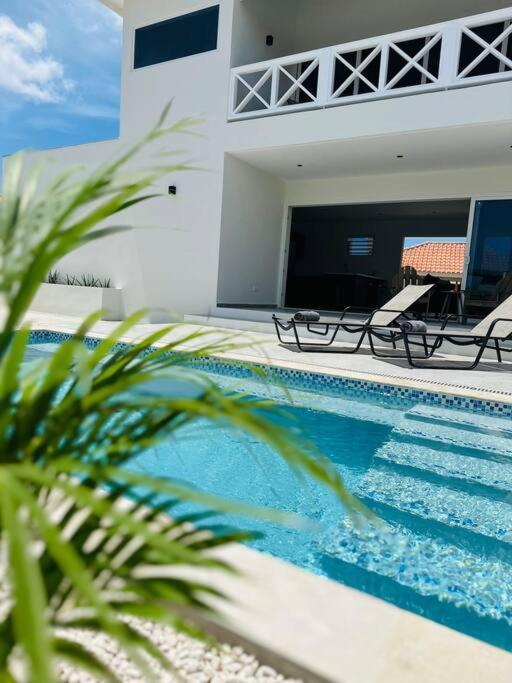 Villa Vista Montana วิลเลมสตัด ภายนอก รูปภาพ