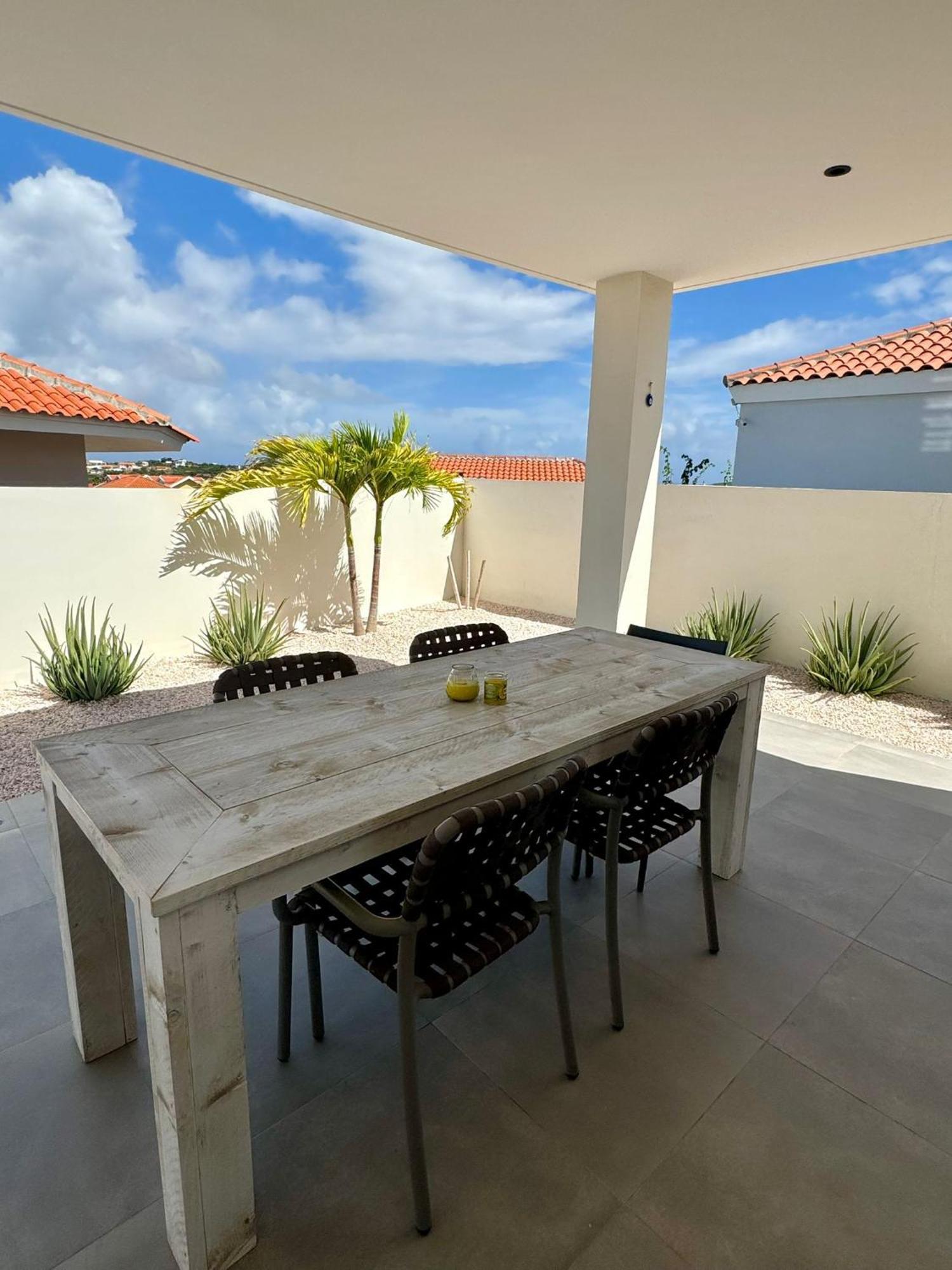 Villa Vista Montana วิลเลมสตัด ภายนอก รูปภาพ